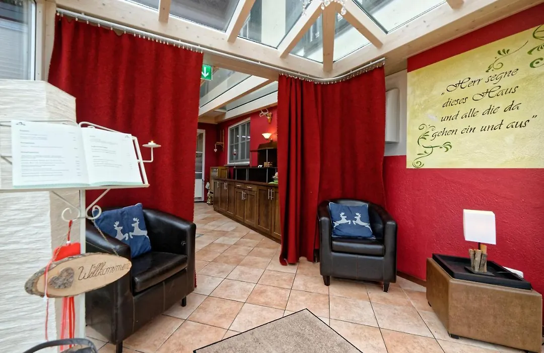 Hotel zum Maximilian-1